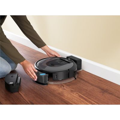 5. Robot sprzątający iRobot Roomba Combo i8+ (i8578)