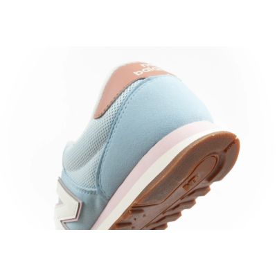 23. Buty New Balance W GW500BGB