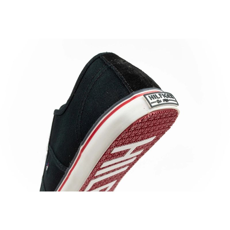 22. Buty Tommy Hilfiger M FM56816983