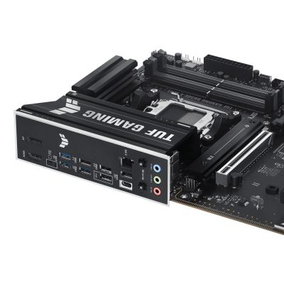 7. Płyta główna Asus TUF GAMING B650E-E WIFI