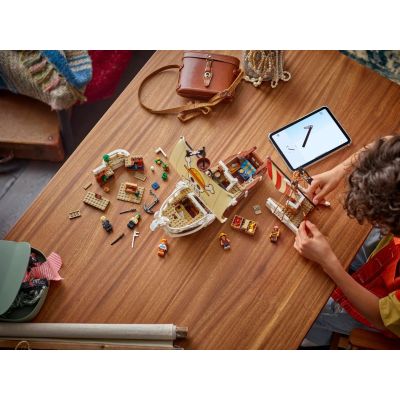 10. LEGO ONE PIECE 75639 Statek piracki Going Merry