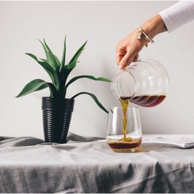 2. Hario Range Server V60-02 - 600ml