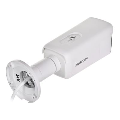 4. KAMERA IP HIKVISION DS-2CD2T47G3-LIS2UY/SL