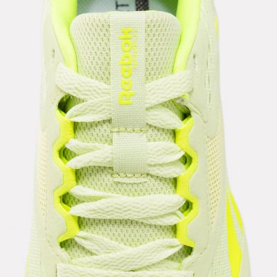 7. Buty Reebok Nanoflex TR 2 W 100205405