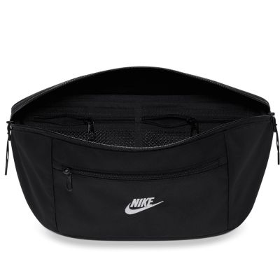 3. Saszetka nerka Nike Heritage 8L Waistpack IB4369-010