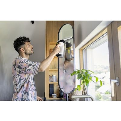 2. Myjka do okien KARCHER WV 3 Comfort Care - 1.633-690.0