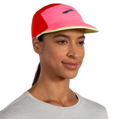 2. Czapka z daszkiem Brooks Running lightweight Packable Hat W 280458697