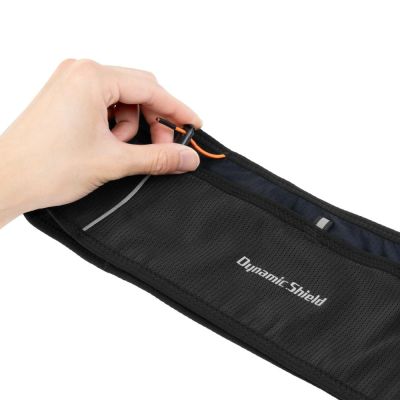 5. Nerka do biegania Spigen A712 Dynamic Shield M - czarna