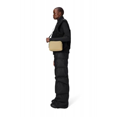 6. Torba Rains Box Bag W3 14100 24