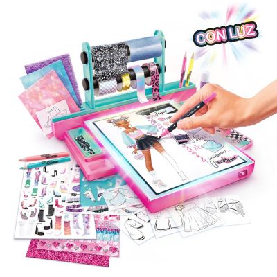 16. Canal Toys So Slime Fashion Designer Light-Up Studio