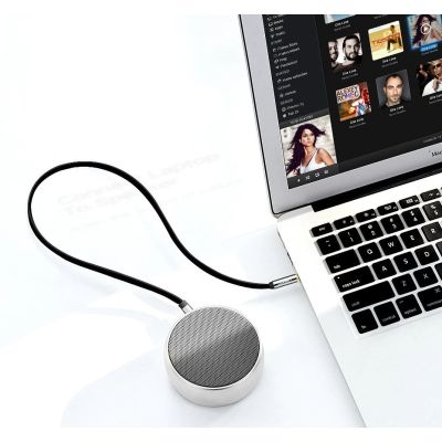 6. Ugreen płaski kątowy kabel przewód audio AUX 3,5 mm mini jack 0,5 m czarny (AV119 10596)
