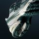 10. Buty New Balance U740GR2