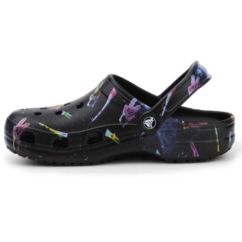 5. Klapki Crocs Classic Out Of This World II Jr 206818-001