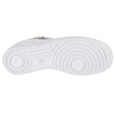 4. Buty Nike Air Force 1 07 M FN7807-100