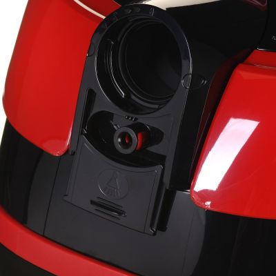 17. Odkurzacz BOSCH BWD 421 PET AquaWash&Clean