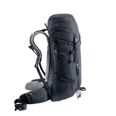 9. Plecak turystyczny DEUTER Trail Pro 34 SL black