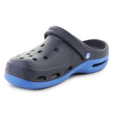 3. CROCS DUET PLUS KIDS 11110-11