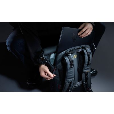 6. ASUS ROG SLASH Backpack Edition 20 plecak Plecak rolowany Czarny Poliester, Skóra woskowana (Pull Up)