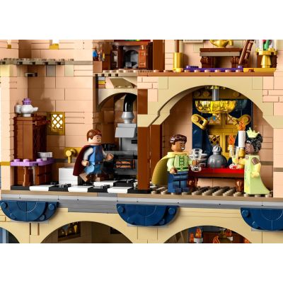 6. LEGO Disney 43222 Zamek Disneya