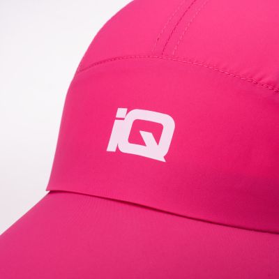 2. Czapka z daszkiem ZENKO W