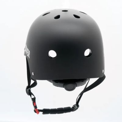 4. Kask rowerowy Motus Siver rozmiar M, czarny (MOTHAM8MBA)