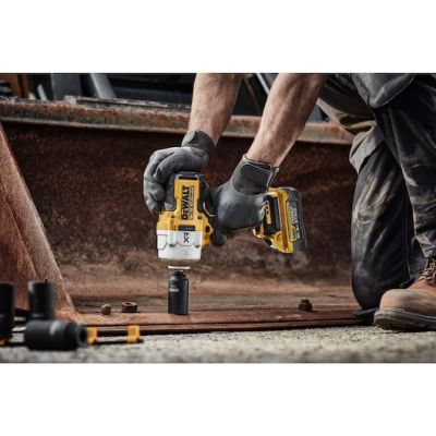 5. DeWALT DCF961H2T-QW wkrętak zasilany/zakrętark udarowy 1200 RPM
