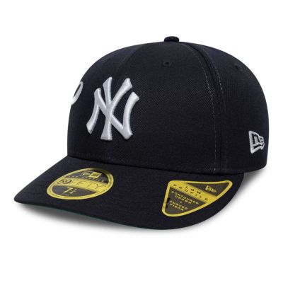 9. Czapka z daszkiem New Era 59FIFTY EST SCRIPT - 60771833