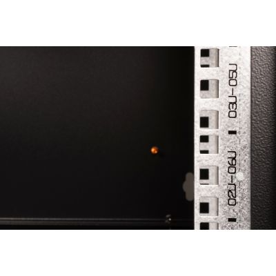 13. Digitus Szafa sieciowa wisząca Unique 19" 7U rack 600x450, drzwi szyba, czarny, niedzielona, złożona, 100kg