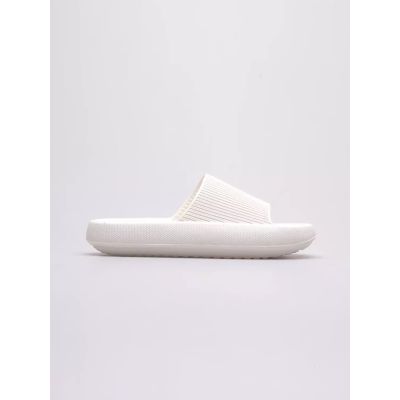 5. Klapki damskie piankowe na plażę Outhorn OTHWSS24FSLIF004-11S