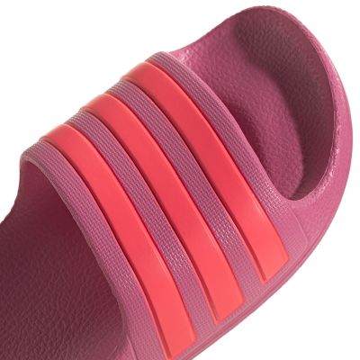 4. Klapki adidas Adilette Aqua Jr GV7850
