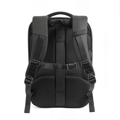 2. Plecak Tech-Protect Defender S70 RYANAIR & WIZZAIR 24L na laptop - czarny