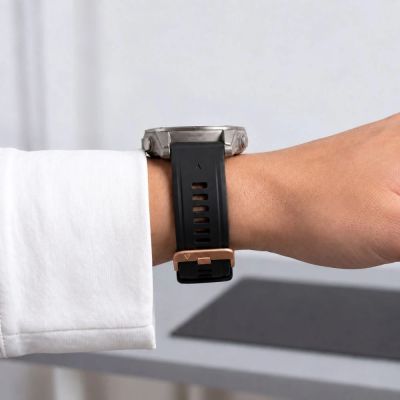 7. Pasek Tech-Protect Silicone na Garmin Fenix 5S / 5S Plus / 6S / 6S Pro / 7S / 8 / 9 / 9 Pro (43 mm) - czarny