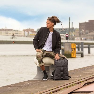 10. XD DESIGN PLECAK BOBBY URBAN LITE BLACK P/N: P705.501