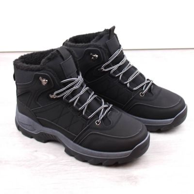 3. Buty VanHorn M PY16068