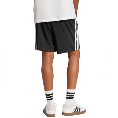 3. Spodenki adidas Essentials 3-Stripes Chelsea M JW1911