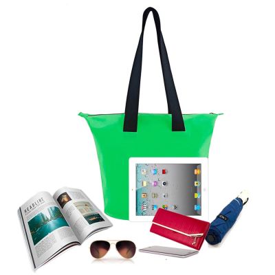 6. Wodoodporna torba 11L PVC - zielona