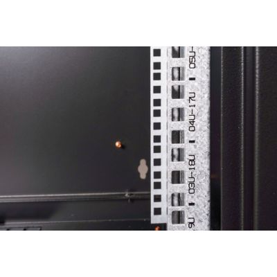 5. Digitus Szafa sieciowa wisząca Unique 19" 20U rack 600x450, drzwi szyba, czarny, niedzielona, złożona, 100kg