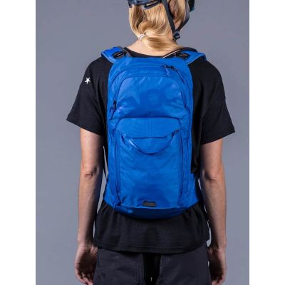 3. Plecak rowerowy EVOC Stage 6 royal blue