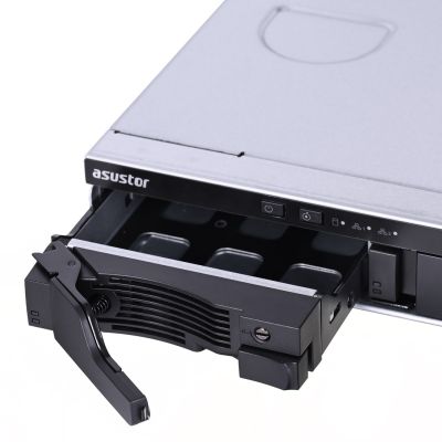 3. NAS Asustor Lockerstor 4RD AS6504RD, 1U rack, 4x (3.5" SATA HDD/ 2.5" SSD), Intel ATOM C3538, 8GB DDR4 SODIMM (Max.128GB), 1GbE x2, 2.5GbE x2, 1x PCIe Gen3, 4x USB 3.2 Gen, AES-NI, MyArchive, SSD Caching, Snapshot, EZ connect, EZ Sync, rail, Redundant 250