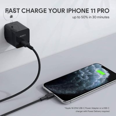 10. AUKEY CB-CL03 NYLONOWY KABEL USB C-LIGHTNING 2M PD