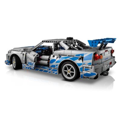 37. LEGO Technic 42210 Samochód Nissan Skyline GT-R (R34) z filmu Za szybcy, za wściekli
