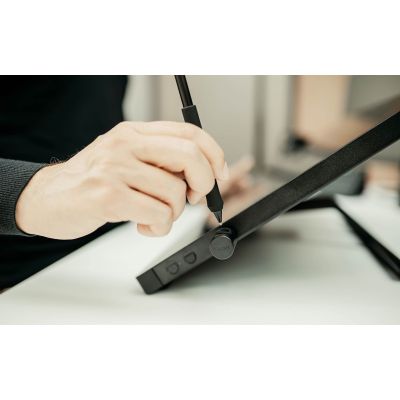 7. Wacom Cintiq 24 tablet graficzny Czarny 5080 lpi 527 x 296 mm USB