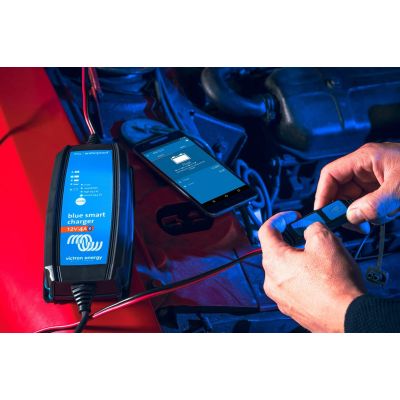 5. Ładowarka Blue Smart IP65s 12/5 + złącze DC