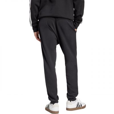 3. Spodnie adidas Essentials Feel Cozy French Terry M JE3854