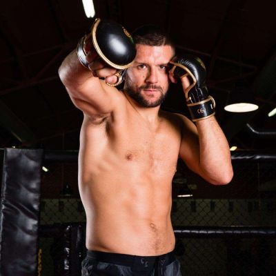 38. Rękawice MMAsparingowe M - Aureos - Valor Series