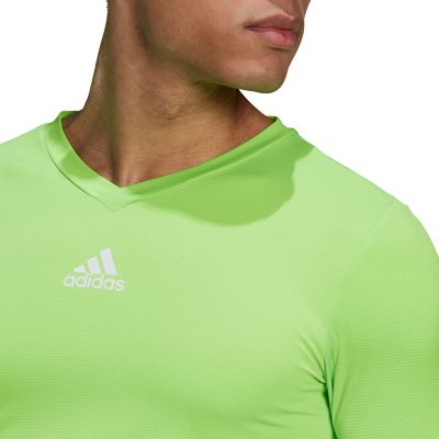 5. Koszulka adidas Team Base Tee M GN7505