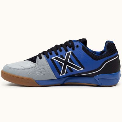 2. Buty Munich Prisma 44 IN 3116044