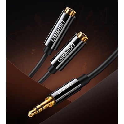 2. Ugreen kabel przewód rozdzielacz słuchawkowy 3,5 mm mini jack AUX 25cm czarny (20816)