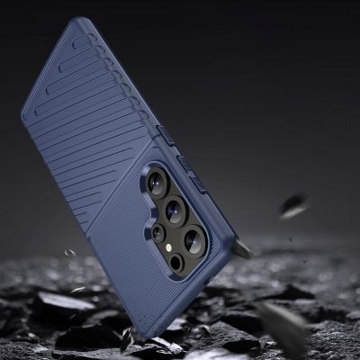 4. Thunder Case etui do Samsung Galaxy S25 Ultra silikonowy pancerny pokrowiec - niebieskie