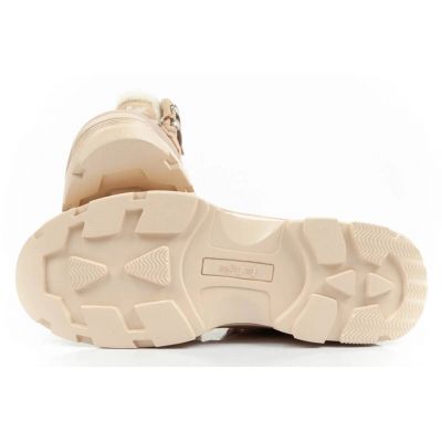 16. Buty Lee Cooper W LCJ-24-03-3059L
